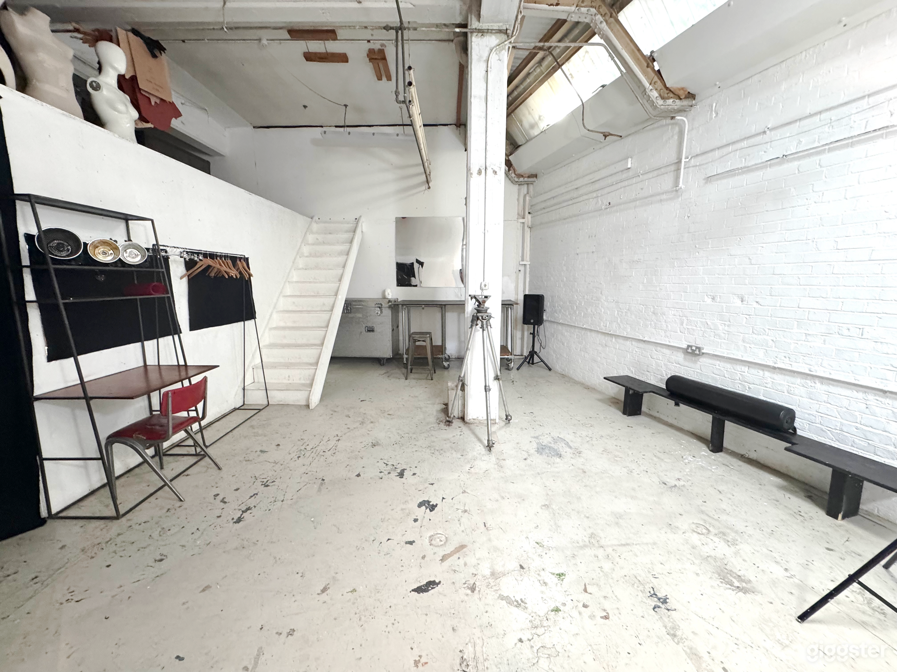 Industrial Brutalist Warehouse Photography Studio Photo 3