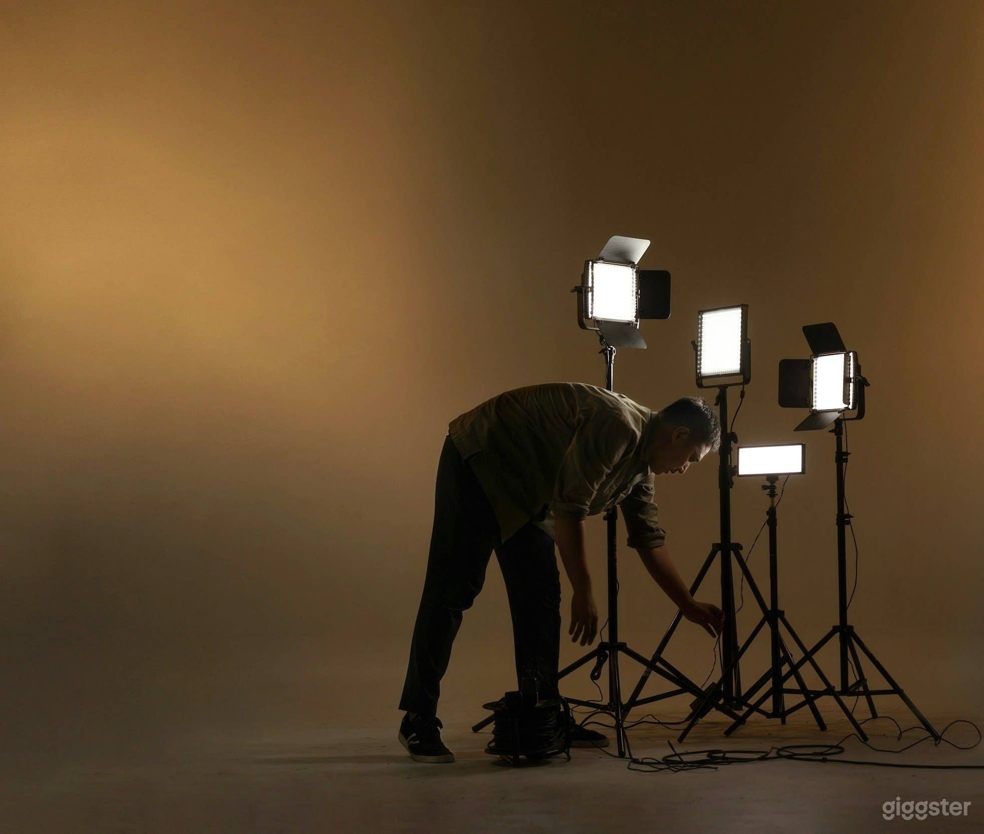 Estudio versátil de foto y video con ciclorama de 20 pies de largo Foto 4