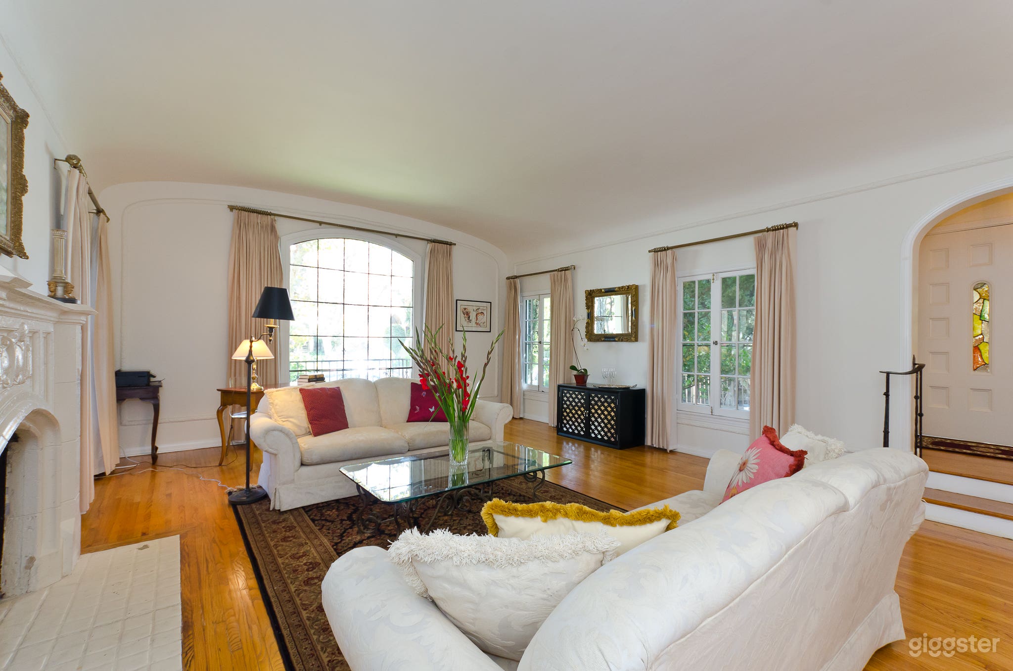 Classic Hollywood Glamour Hancock Park Photo 2