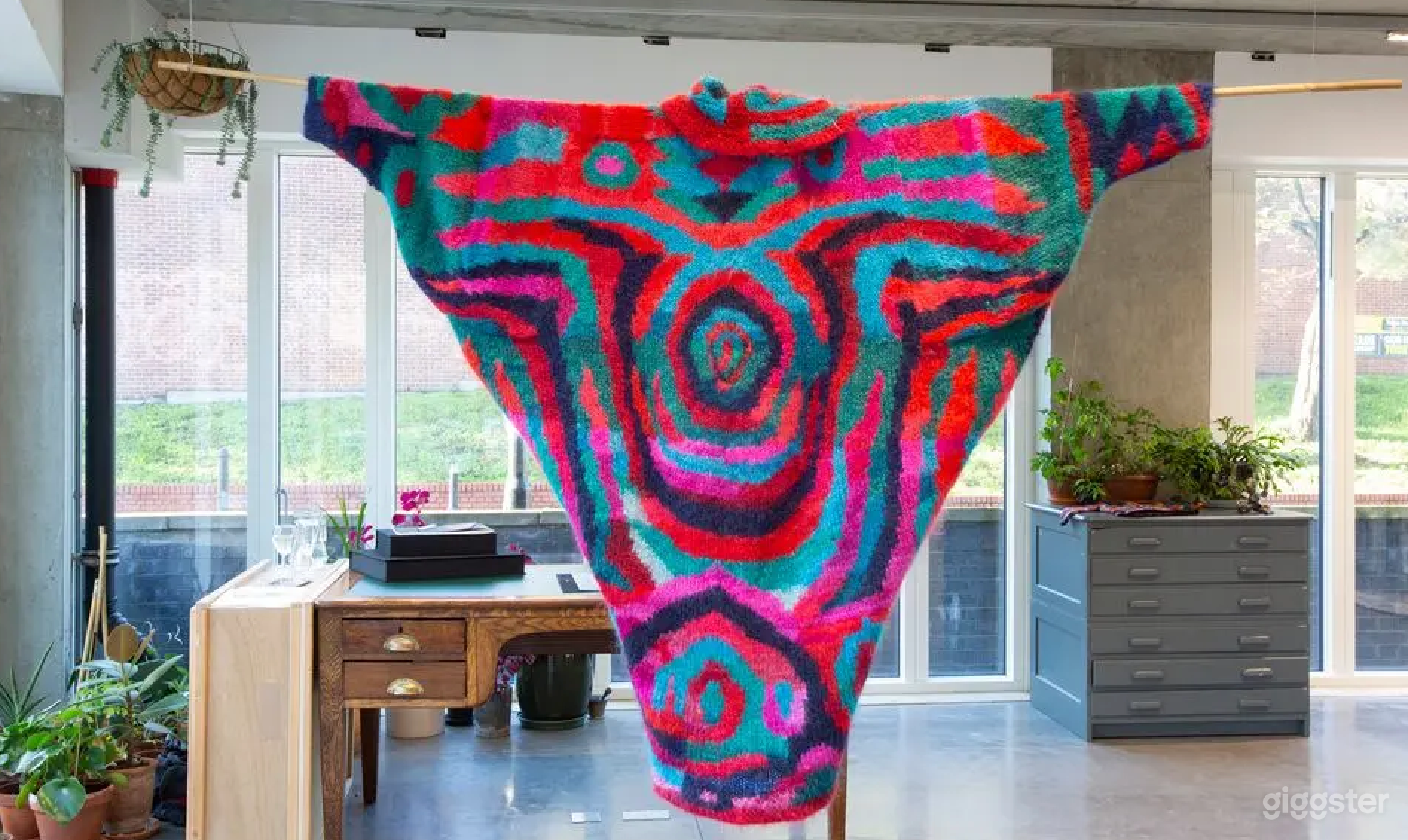 Amazing Art Studio for Photoshoots and Filming Photo 4