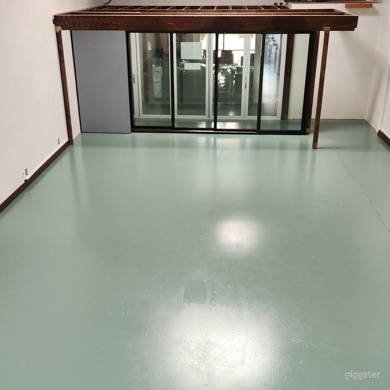  Multi Use Film Studio and Warehouse Space 