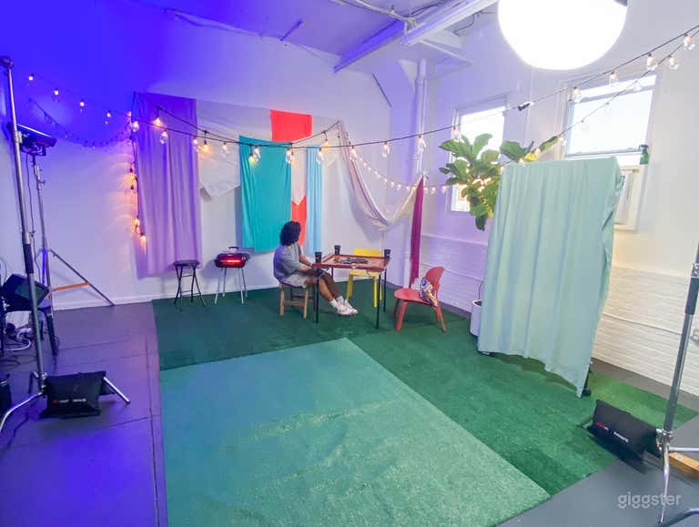  Chic Urban Style Studio  