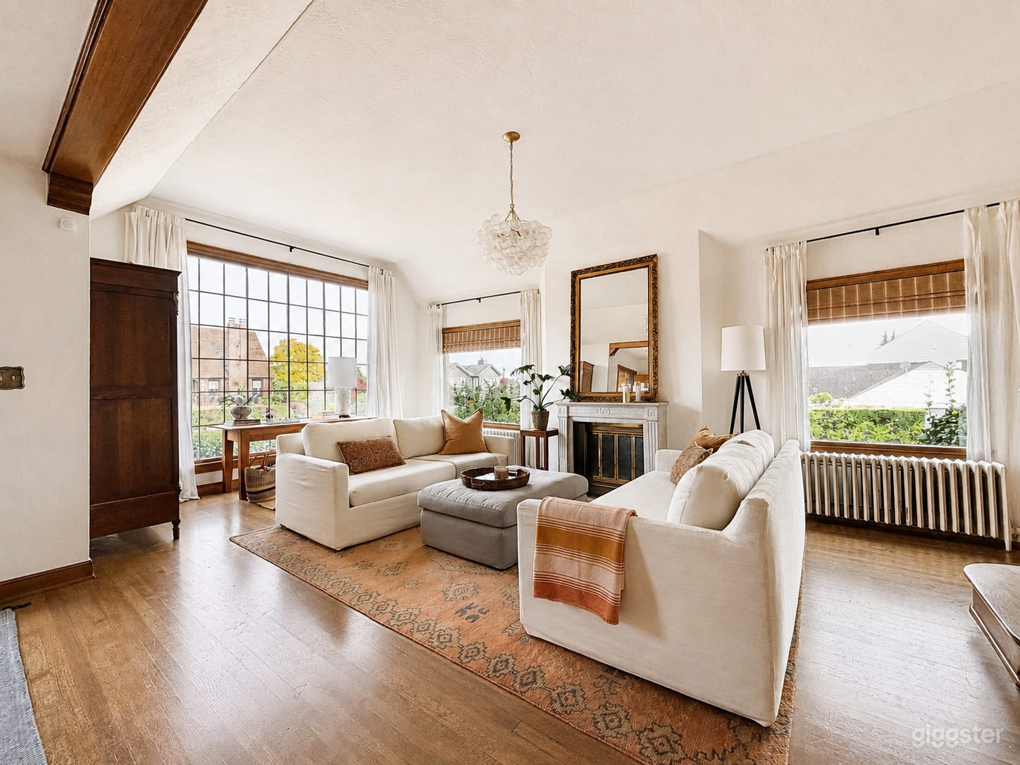 Light-Filled Magnolia Tudor: Huge Lot Sound & Rainier Views! Photo 4