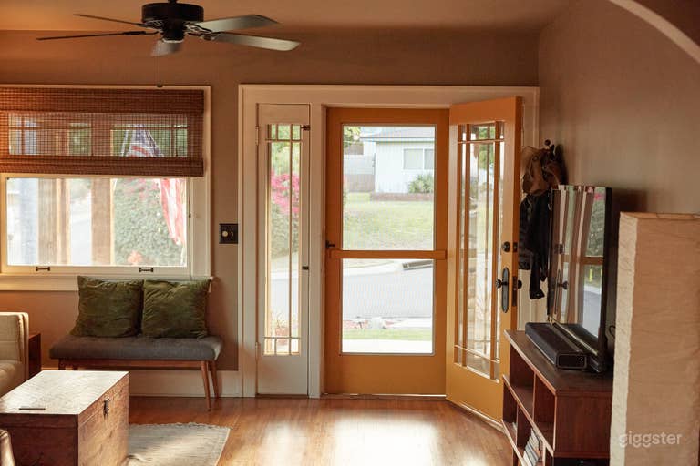  Living Room @ Roughly 6:00 PM 