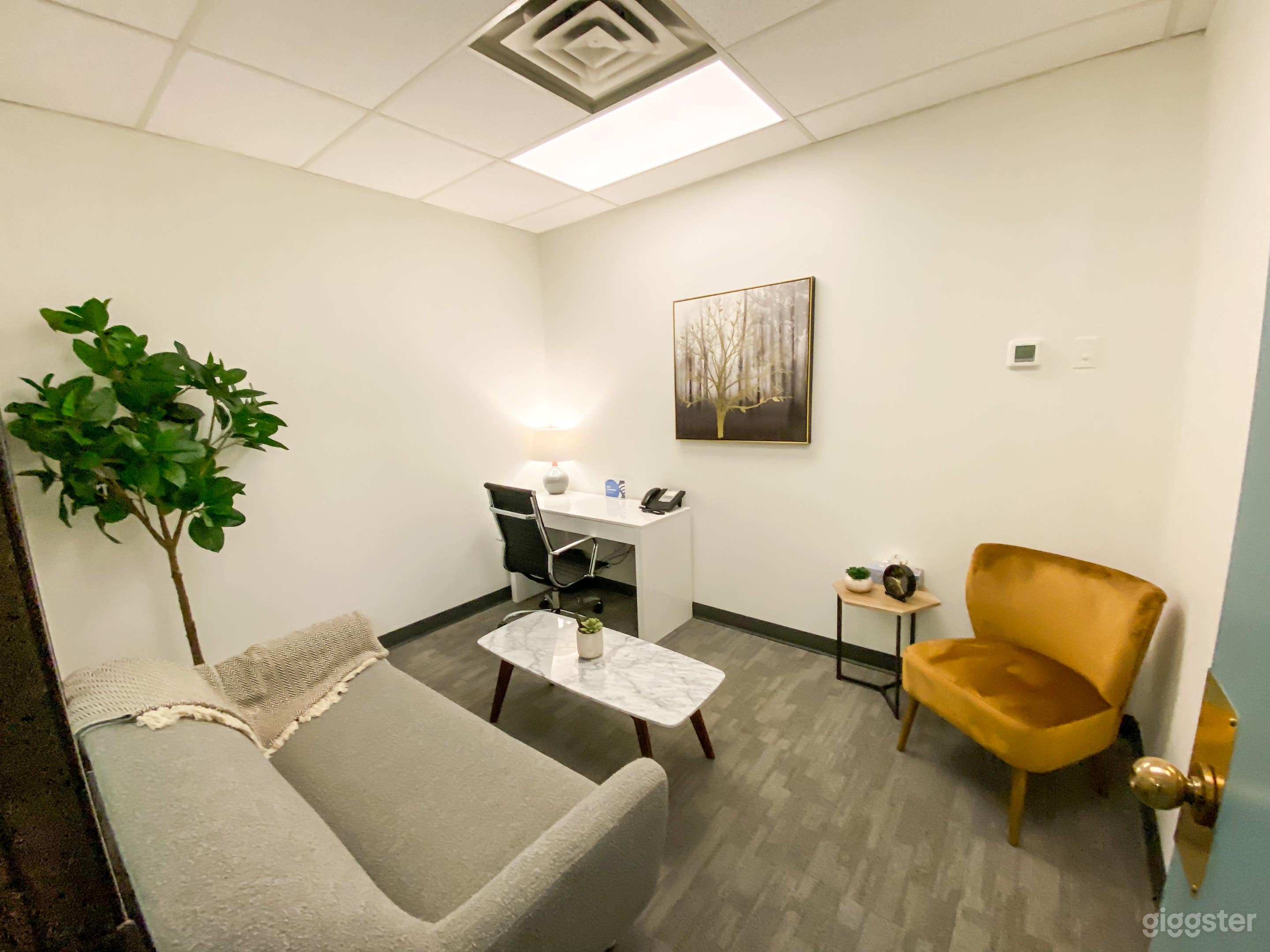 Meeting Room (Office 36)