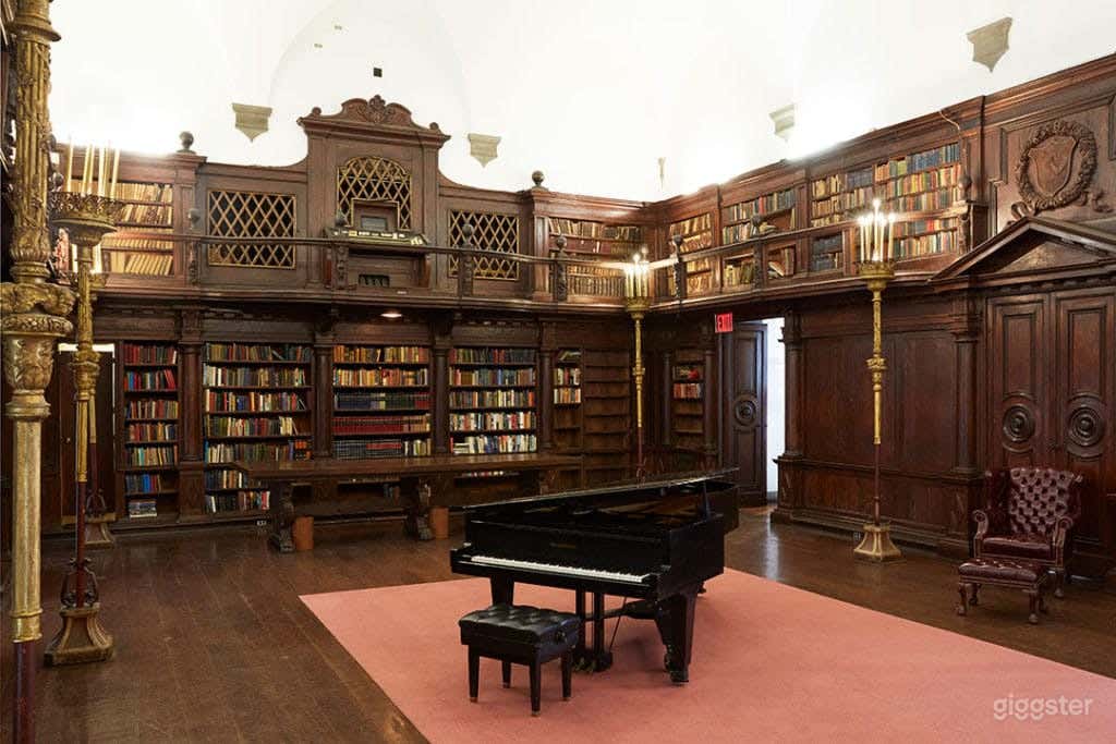 Stately Library in New York Photo 1