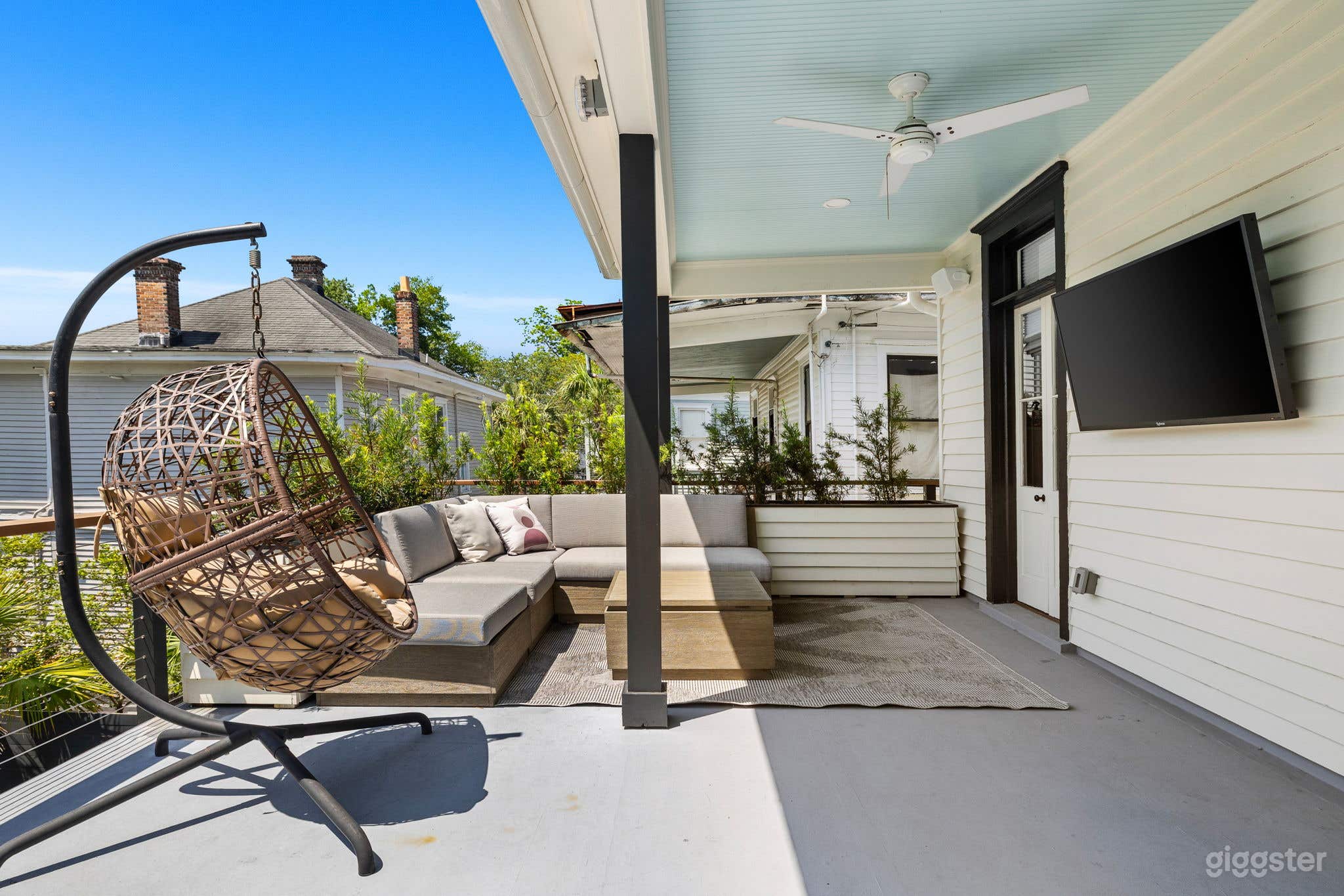 Stylish Charleston OASIS Photo 4