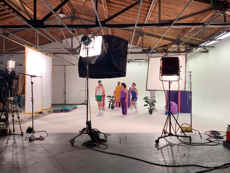  7000 sqft Film Video & Photo studio w/ Pre lit Cyc 