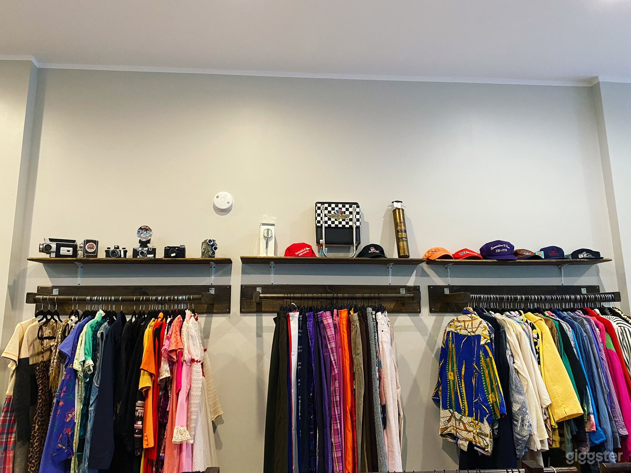 Quirky, Cute Vintage Shop Photo 2