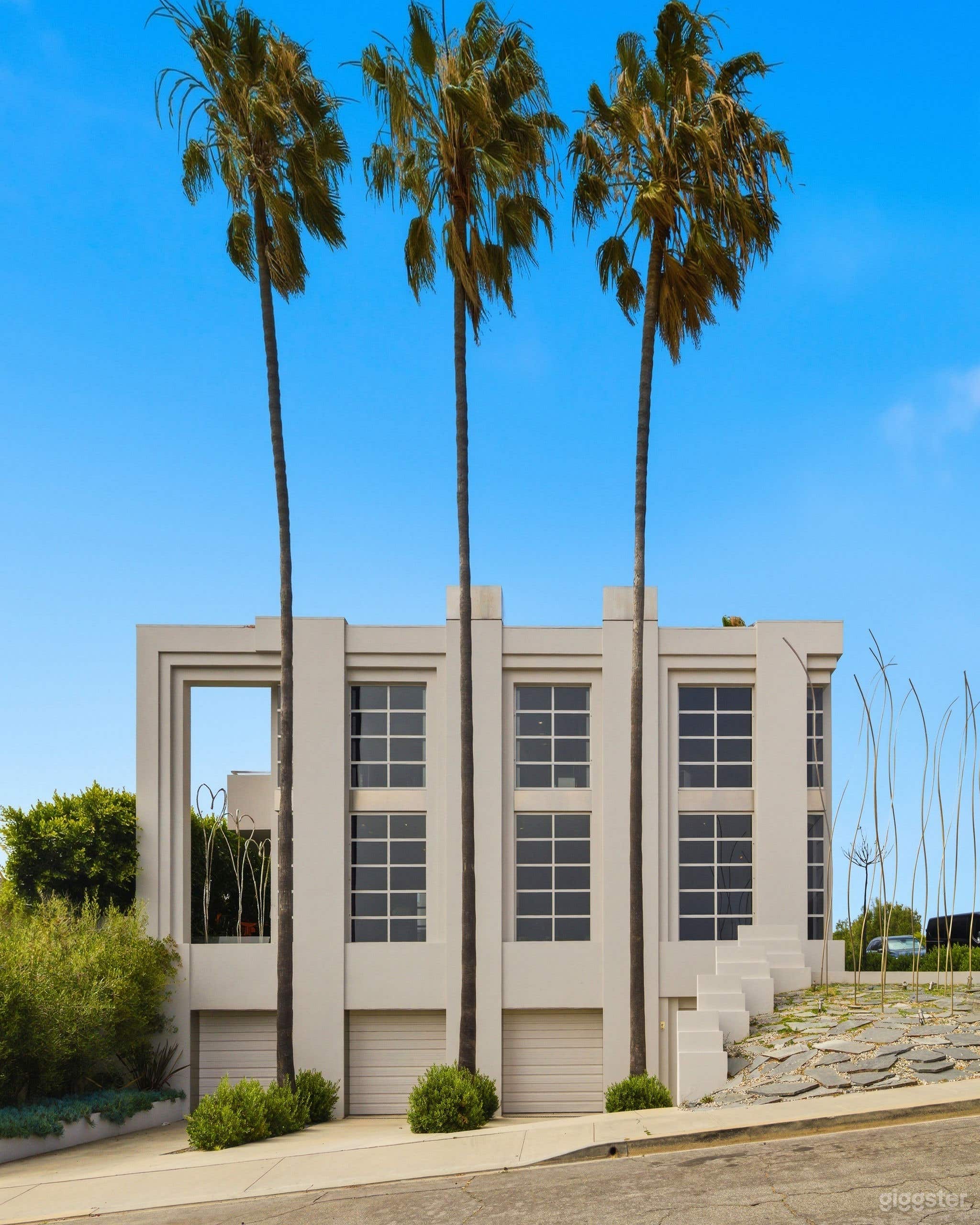 Art Deco Estate in Manhattan Beach , 264 pieces original art Photo 3