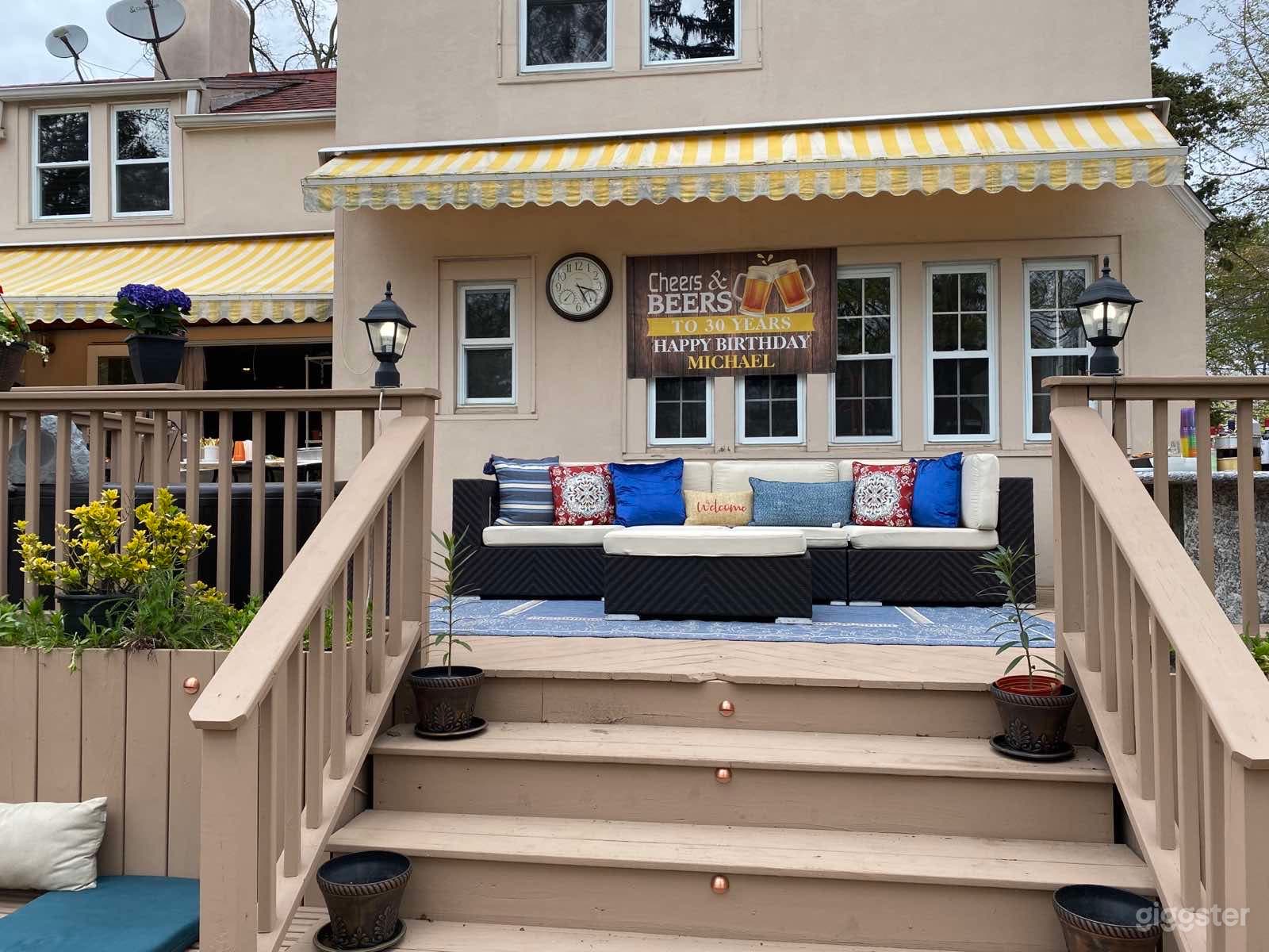 Outdoor Long Island Large Wooden Deck with Entertainment! Photo 4