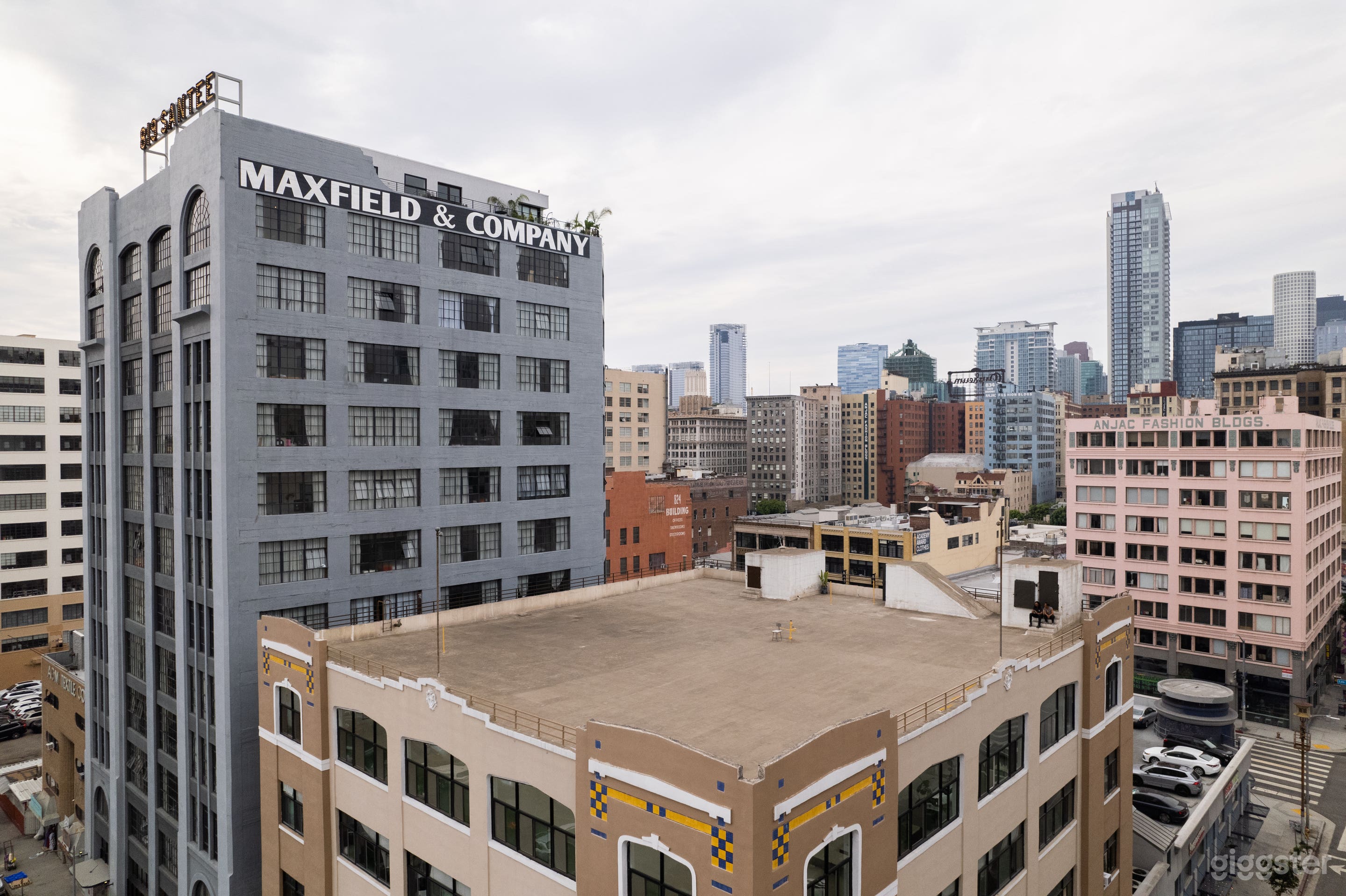Skyline Rooftop DTLA $300-$500 Photo 4
