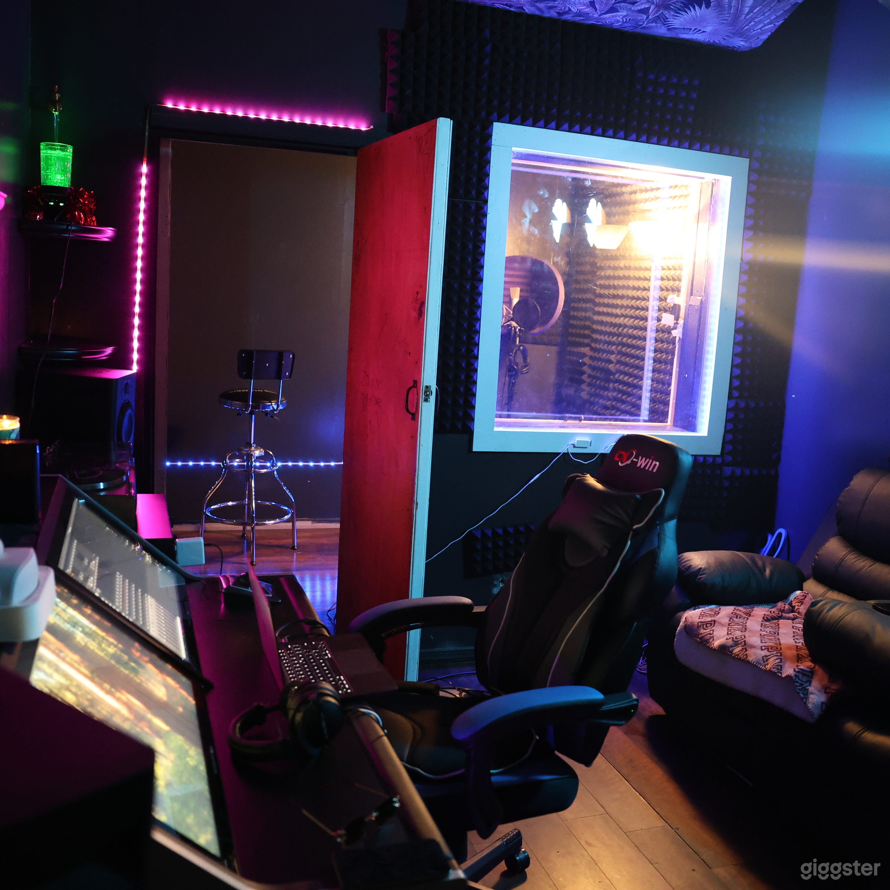 Soundproofed Recording & Content Studio Photo 1