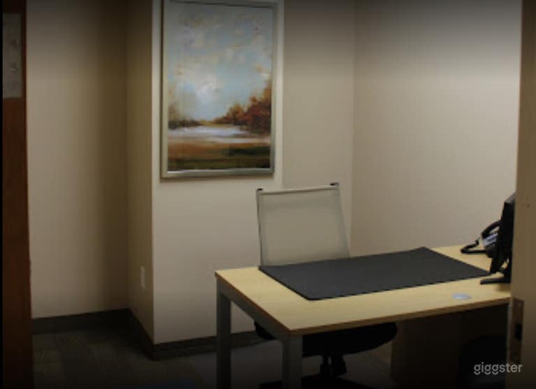  Cozy and Quiet Office Spaces on Broadway 