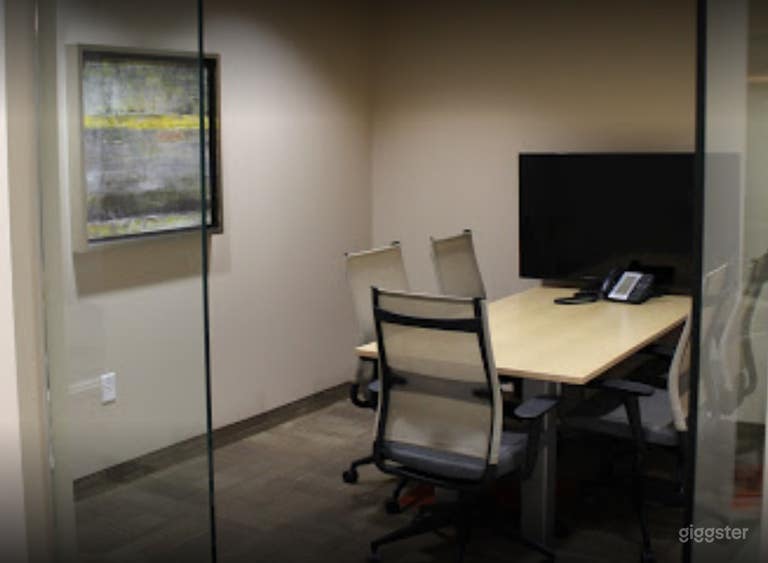  Cozy and Quiet Office Spaces on Broadway 