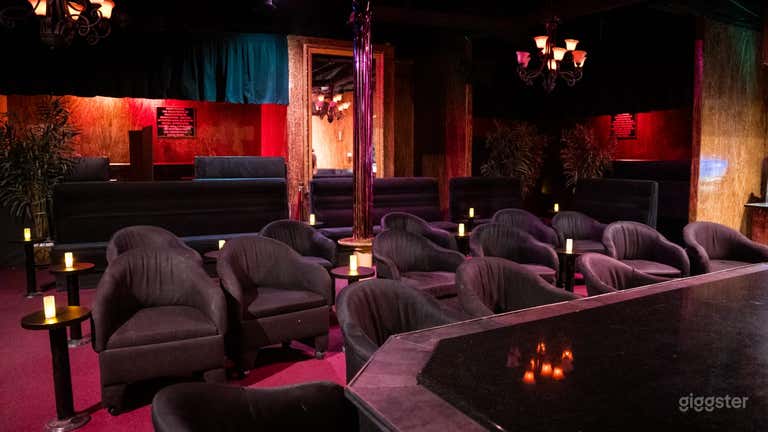  Exquisite Gentleman’s Club 