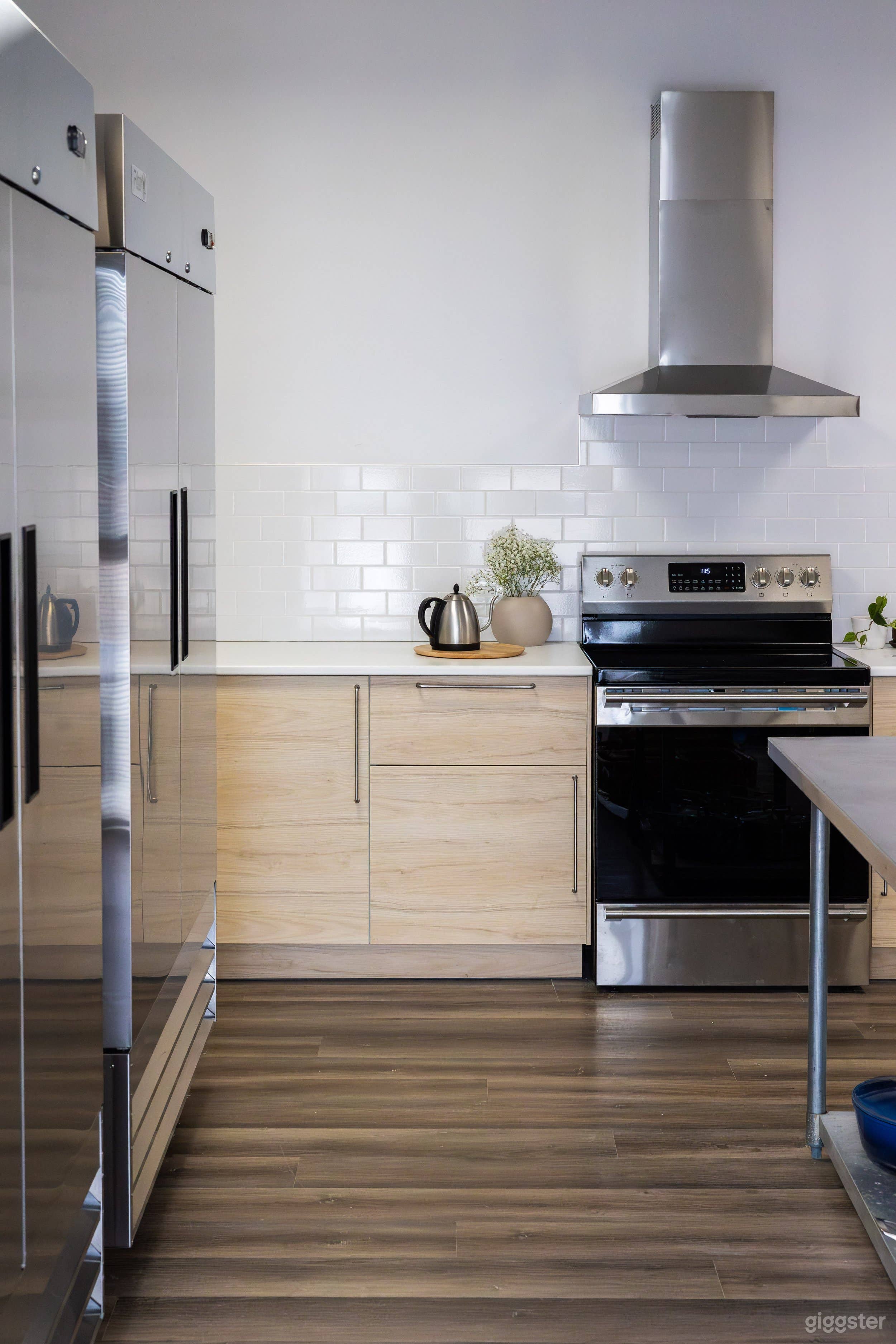 Fully Functional Kitchen