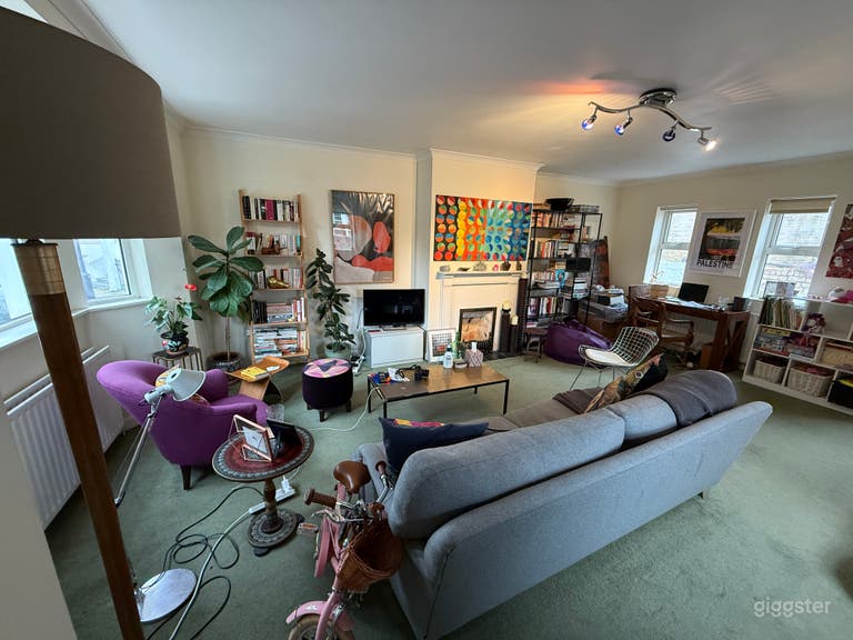  Rooms in unmodernized Townhouse 