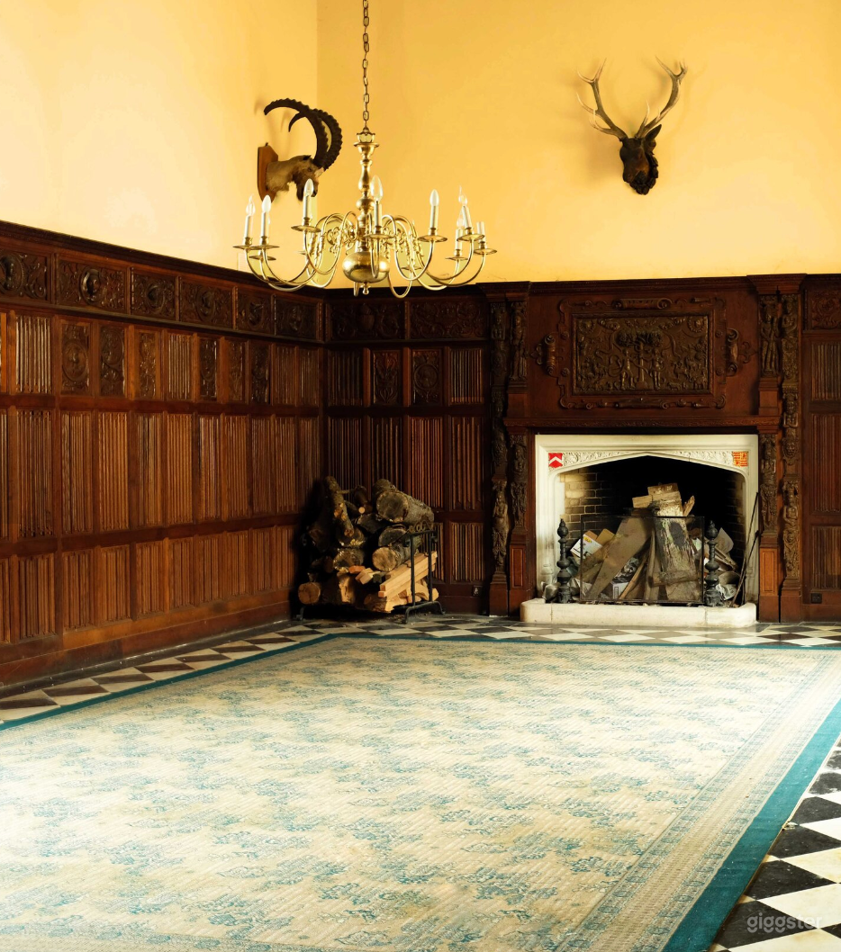 The Great Hall Entered Directly from the Courtyard Photo 3