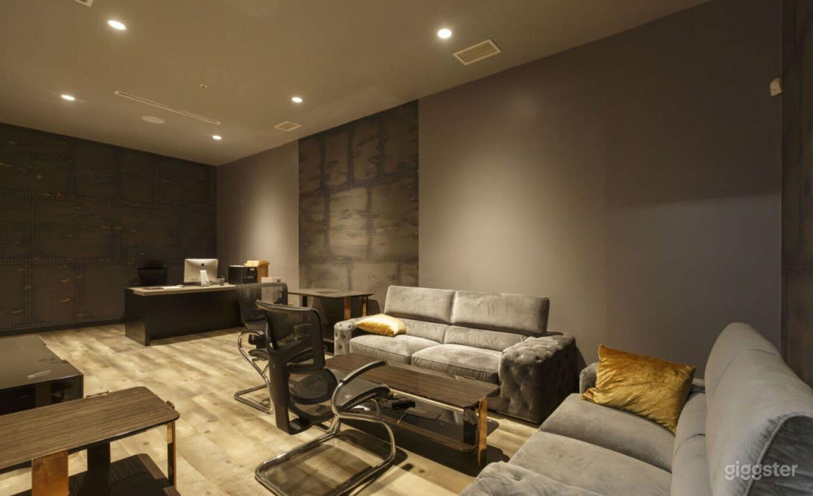 Cozy Dispensary Office Space Photo 1