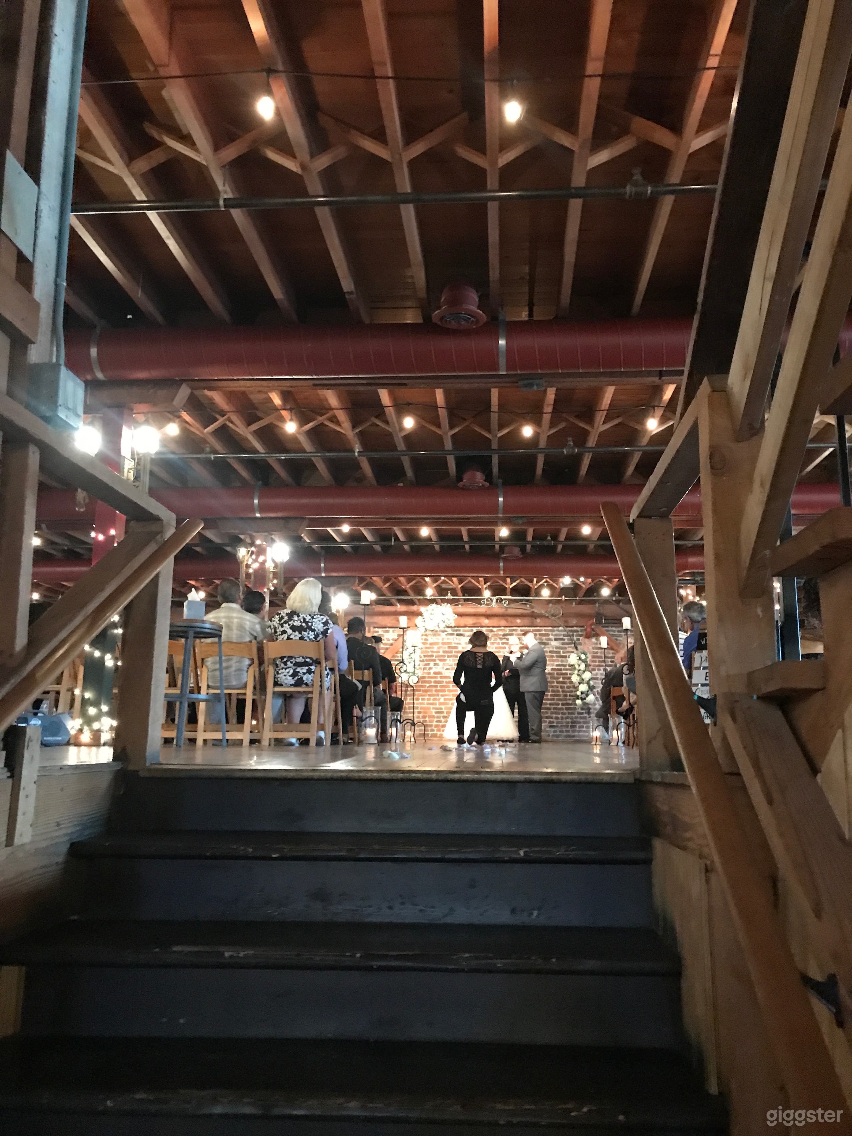 Rustic Spacious Venue in Redlands Photo 4