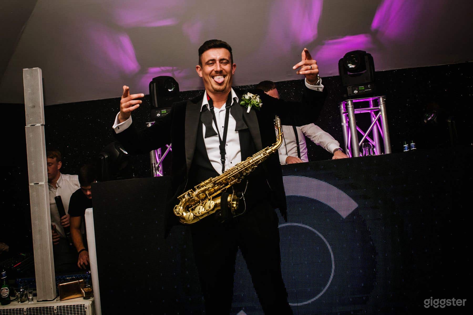 The Nightclub Photo 4