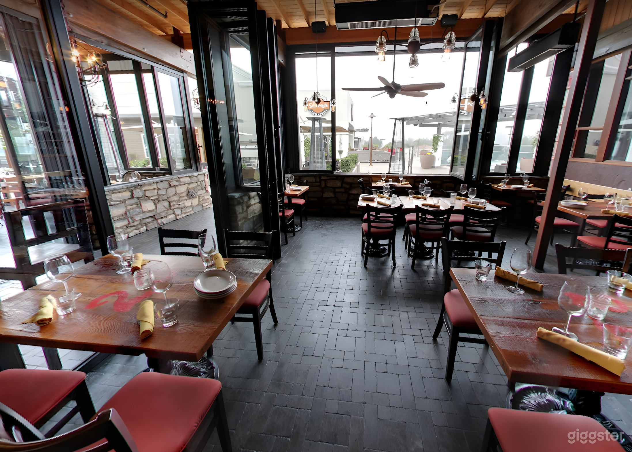 Front Dining Room Photo 3