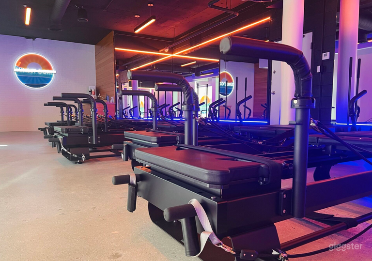  Pilates Studio 
