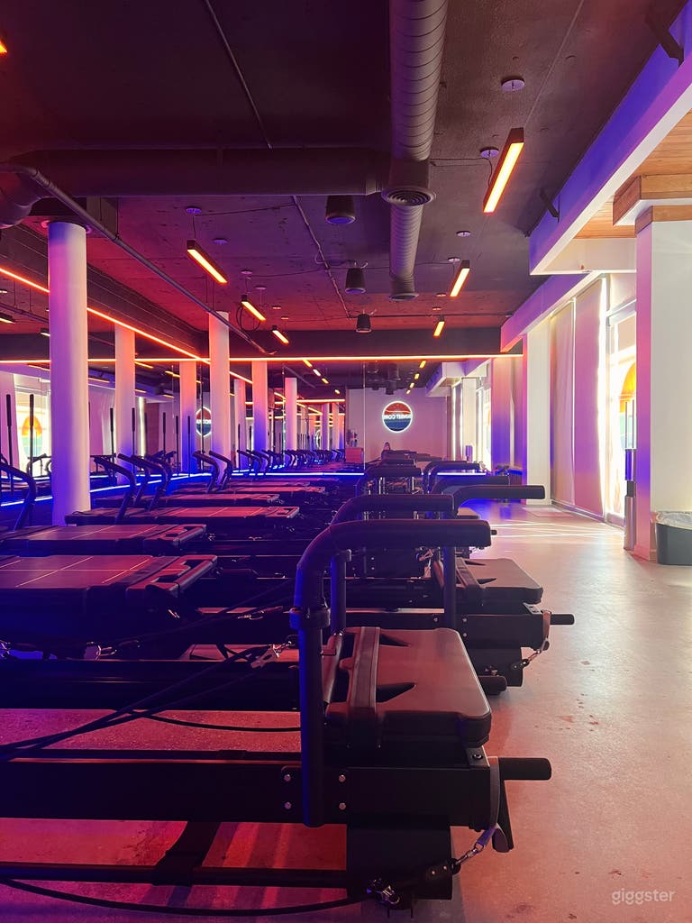  Pilates Studio 