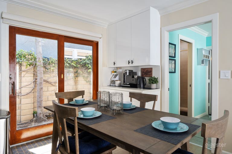  Casa de Luna Beach House 