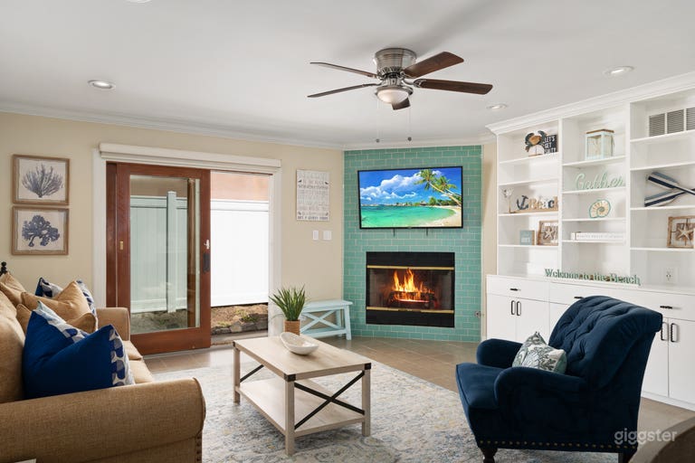  Casa de Luna Beach House 