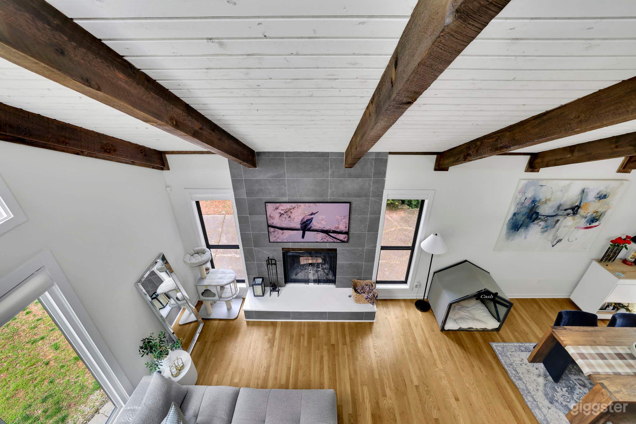 Designer Contemporary in Prime East Cobb Photo 4