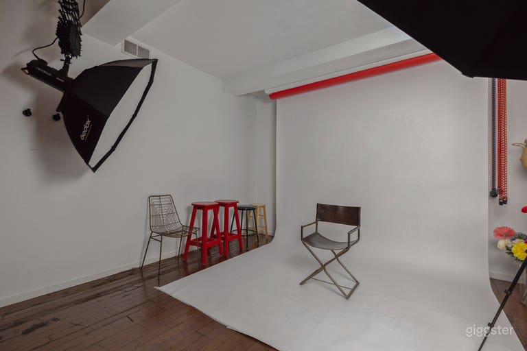  Photo Studio  