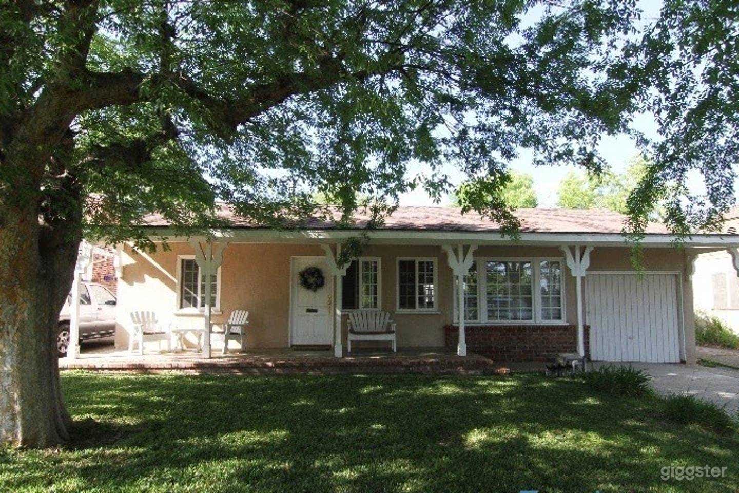 Front yard, house, driveway