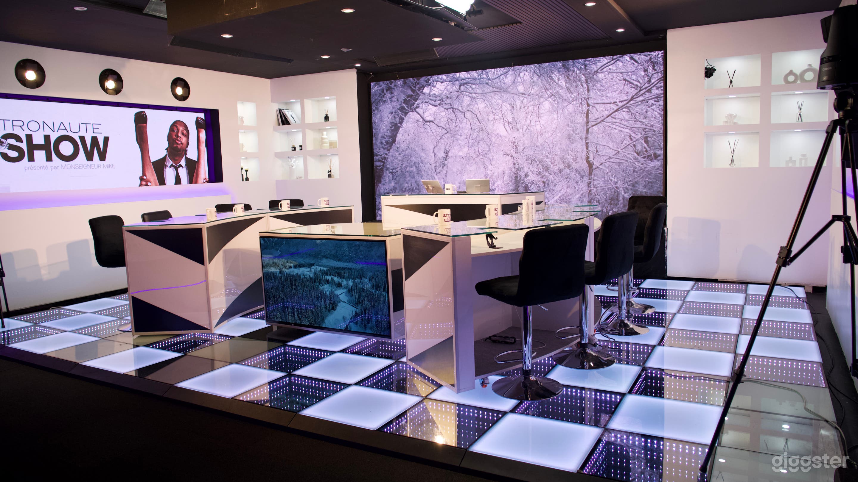Photo de Louez votre plateau TV 2
