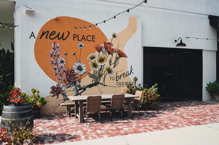  Creative Meeting Space - Garden Patio 