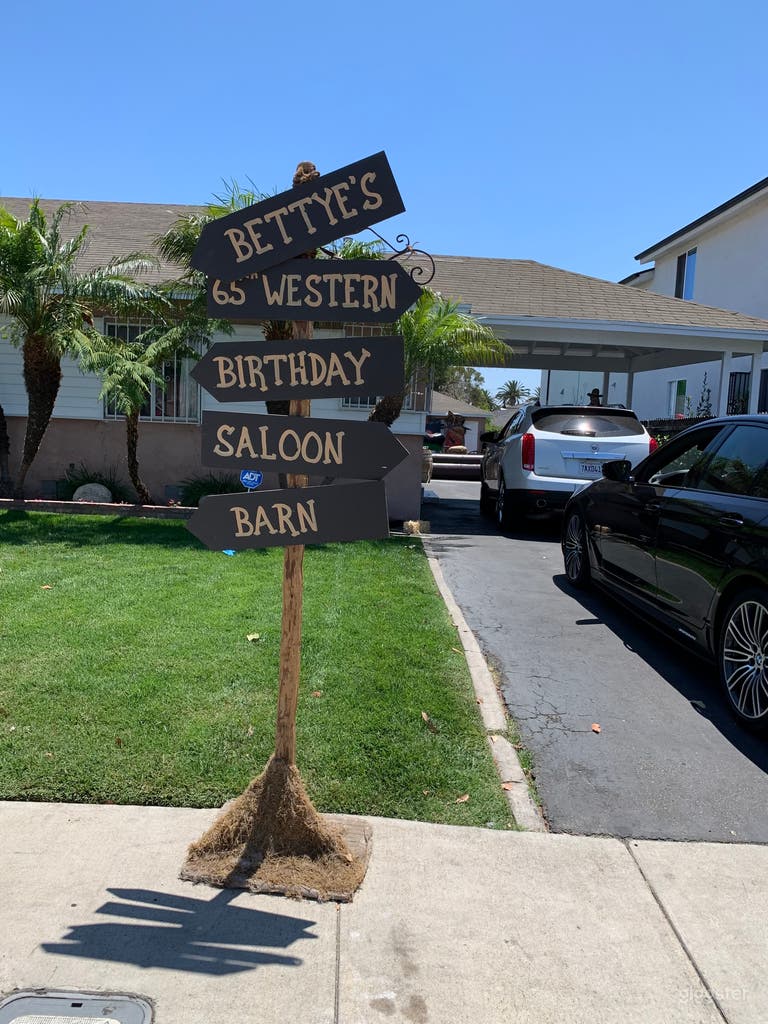  Tropical Paradise Home in south LA 