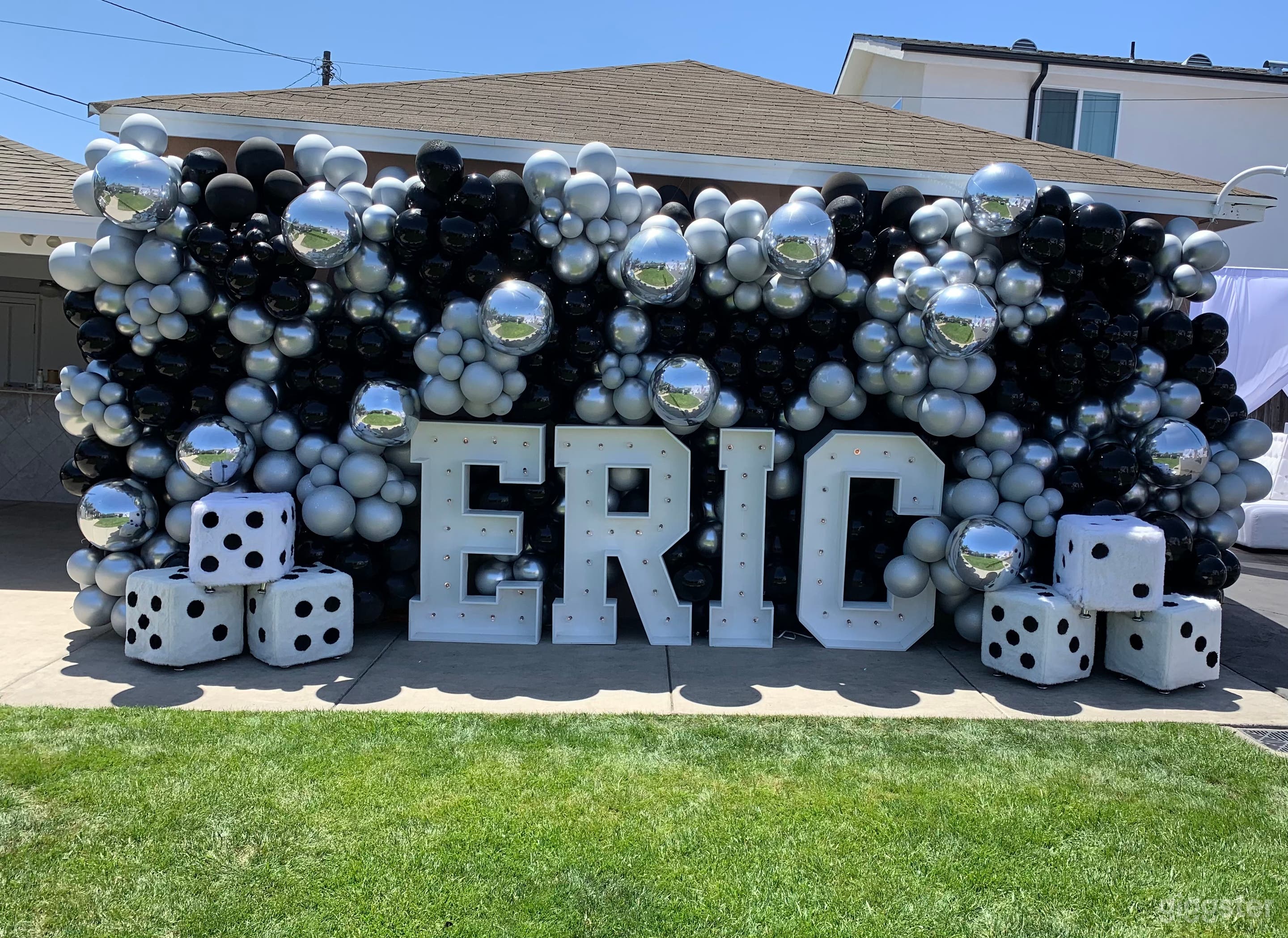 Tropical Paradise Home in south LA Photo 4