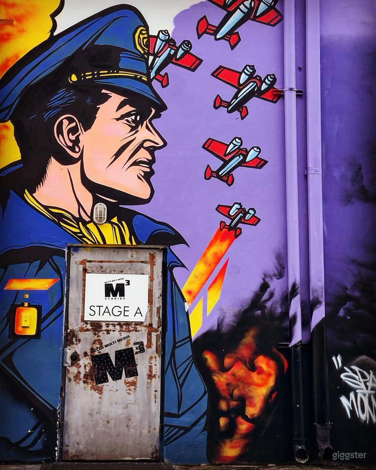  The Courtyard Parking Venue 