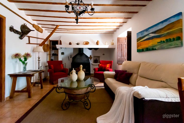  Casa del Labrador - LA CASA DEL AGRICULTOR | Casa de Campo Histórica del Siglo XIX en una Finca de 10 Hectáreas con Encanto Rústico y Moderno 