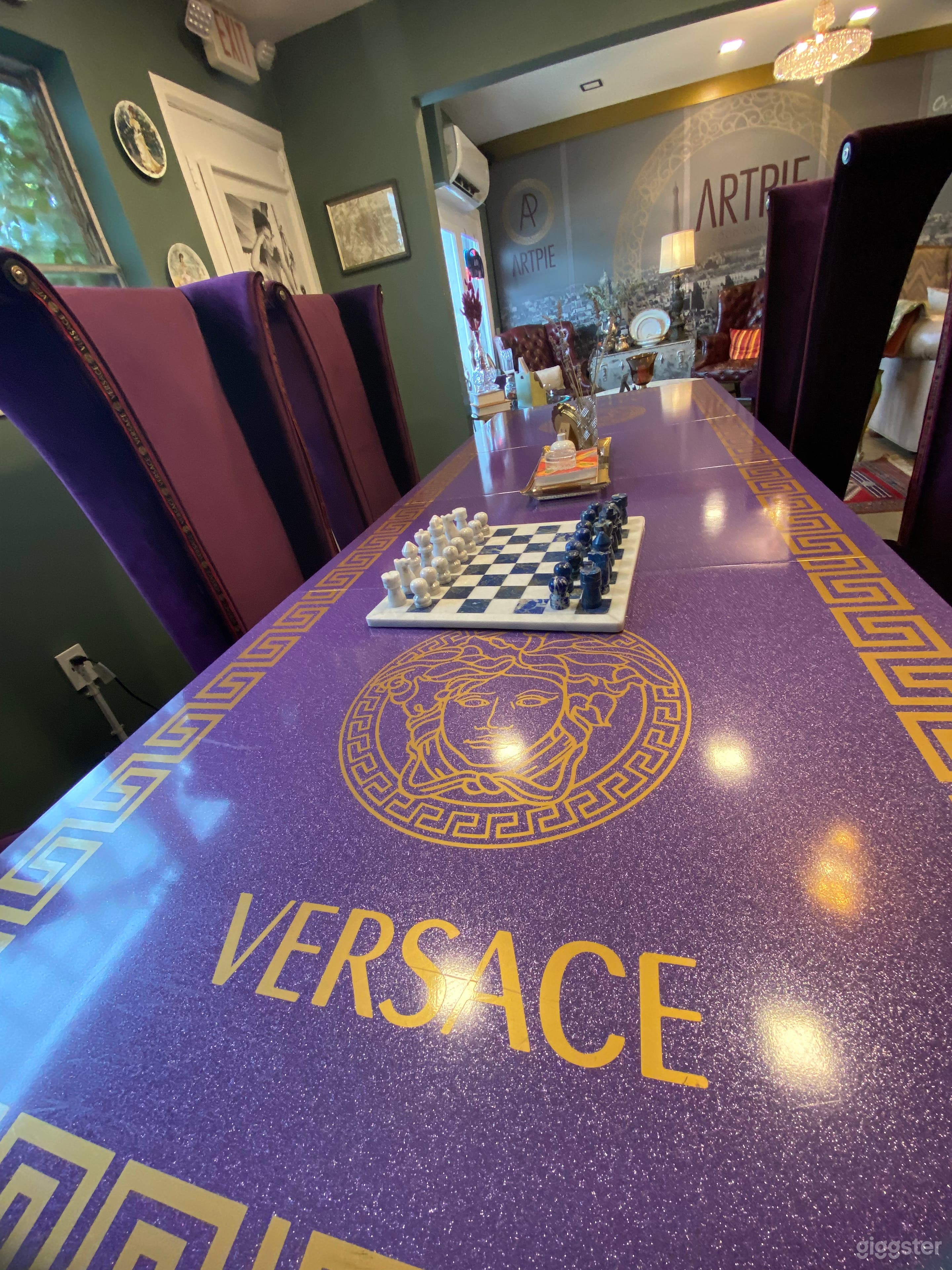 Elegant dining table