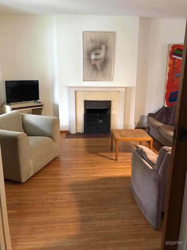  Big Home Steps Away From the Beach 