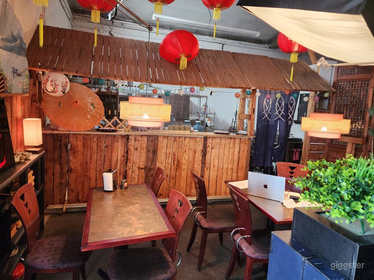  Sushi Bar/Restaurant with Abundant Authentic Props 