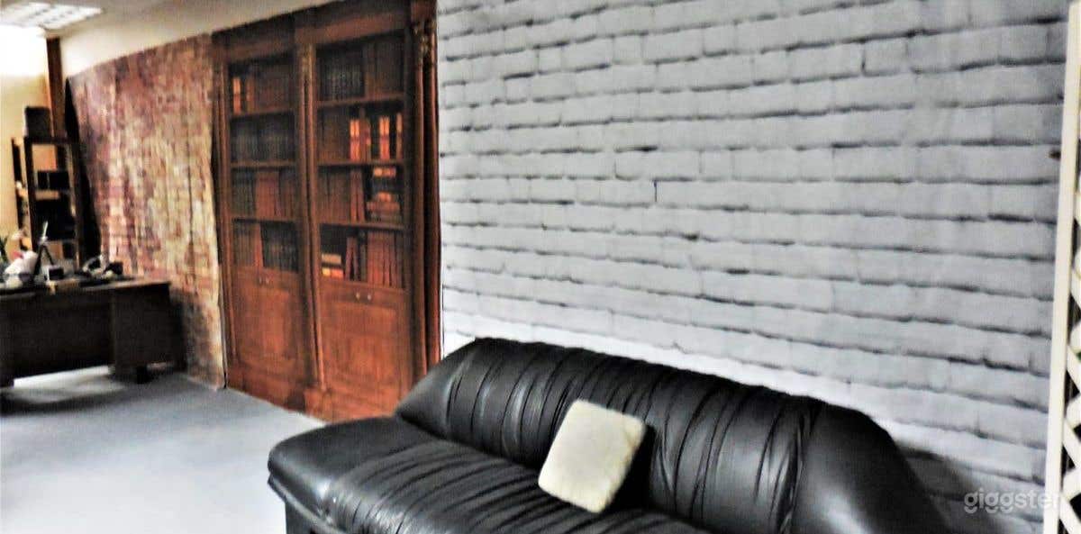 Versatile, Retro Photo Studio in Jeffersontown (Full Studio) Photo 3