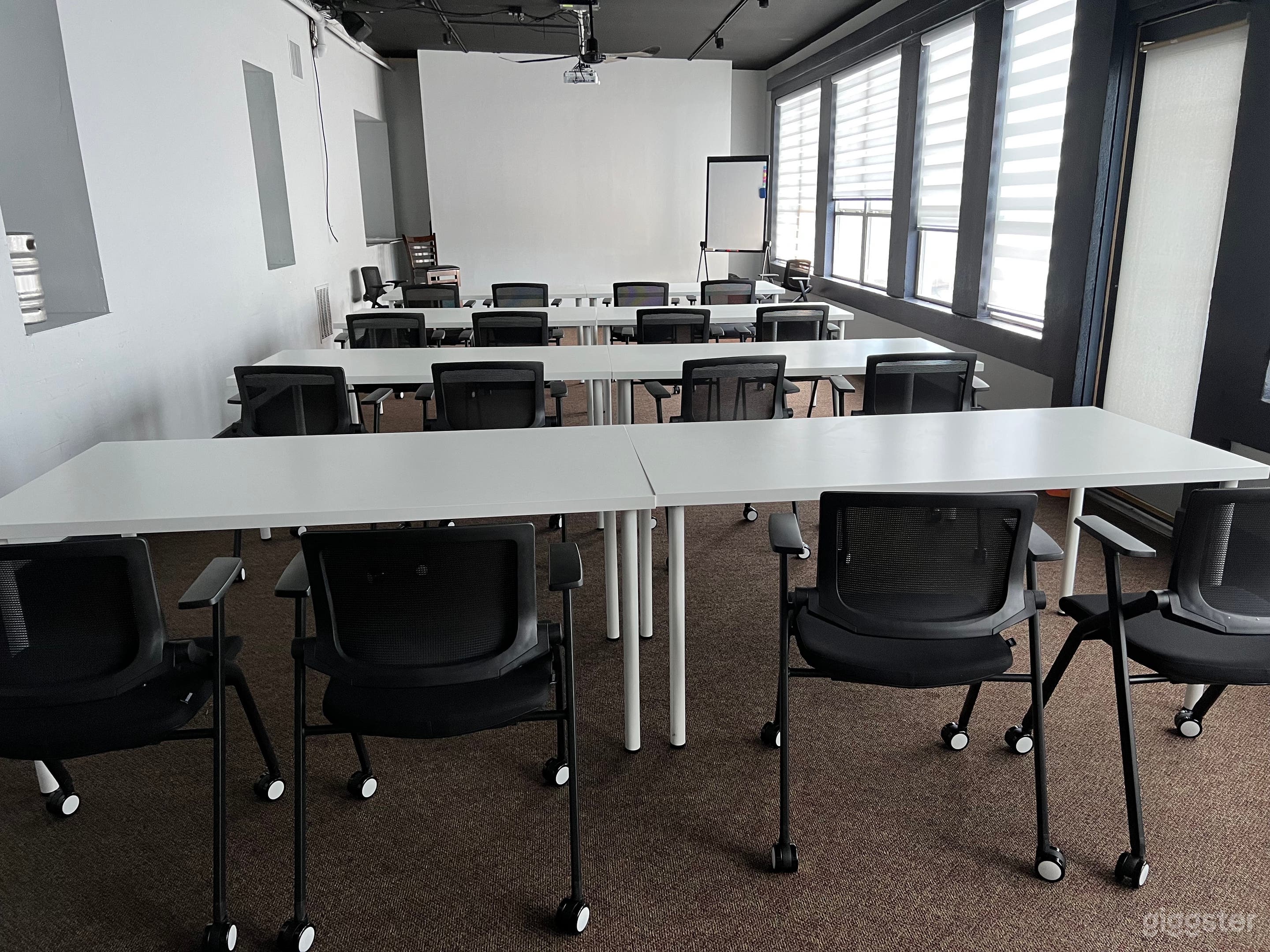 Workshop Layout with overhead projector