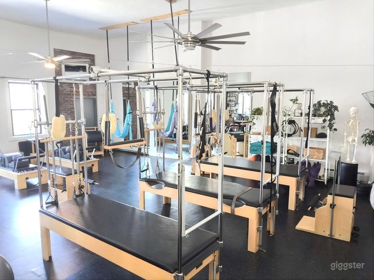  Loft Penthouse & Toit-Terrasse | Studio de Pilates Entièrement Équipé 