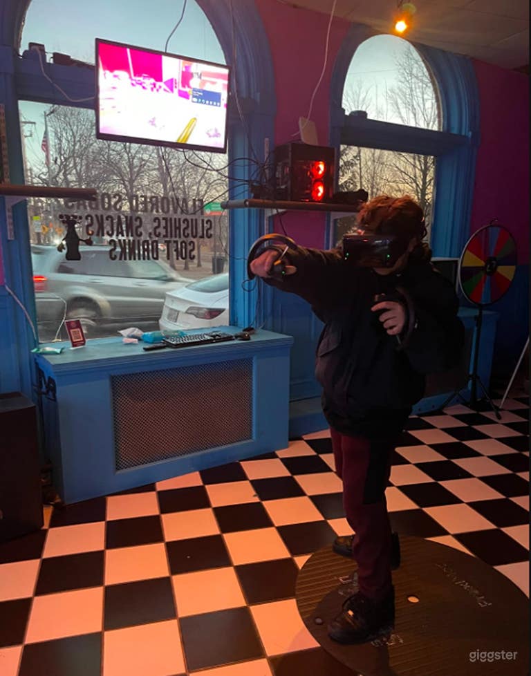  Virtual Reality Arcade and Bar 