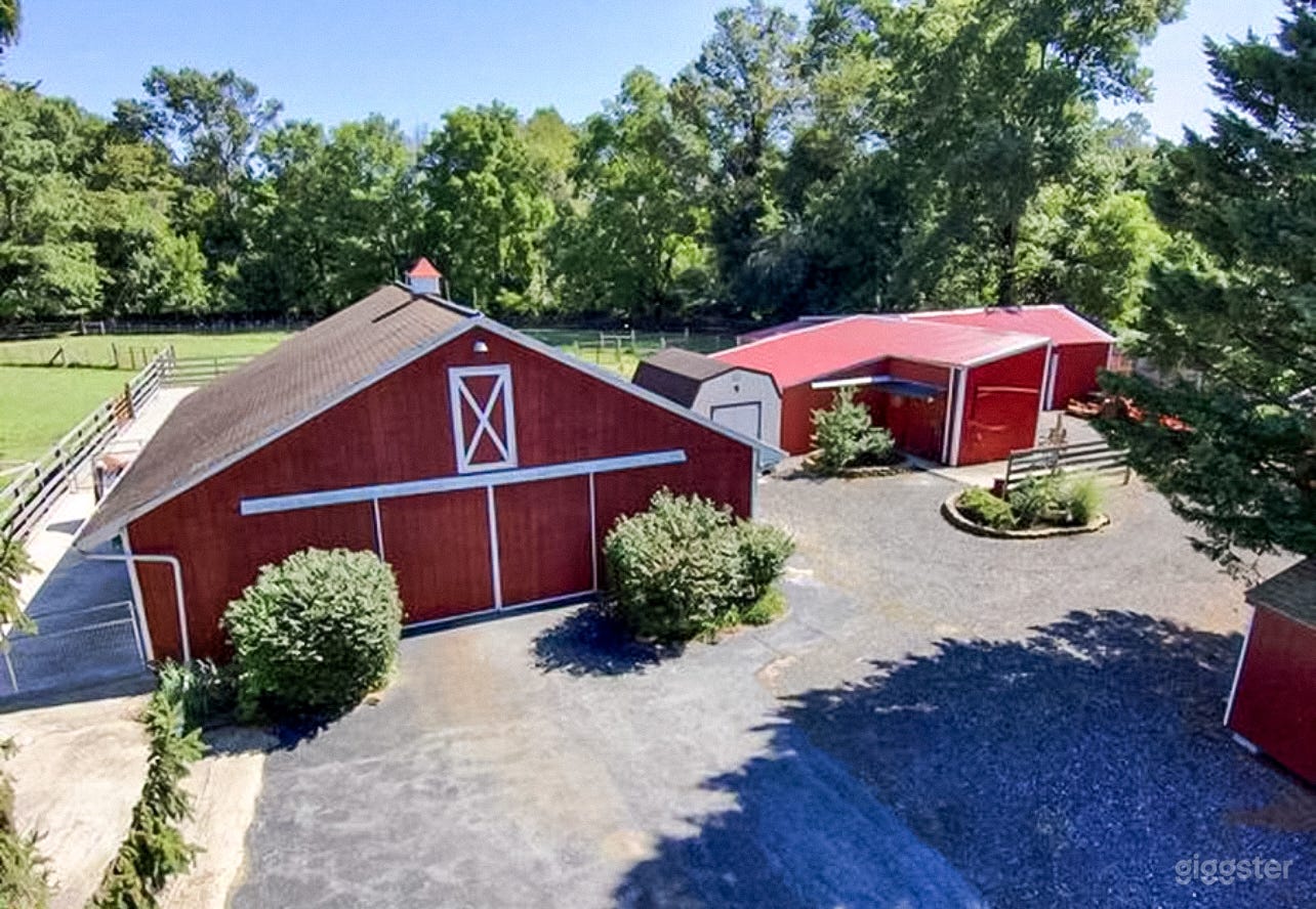 Rustic Elegance for Film and Photo Shoots Photo 4