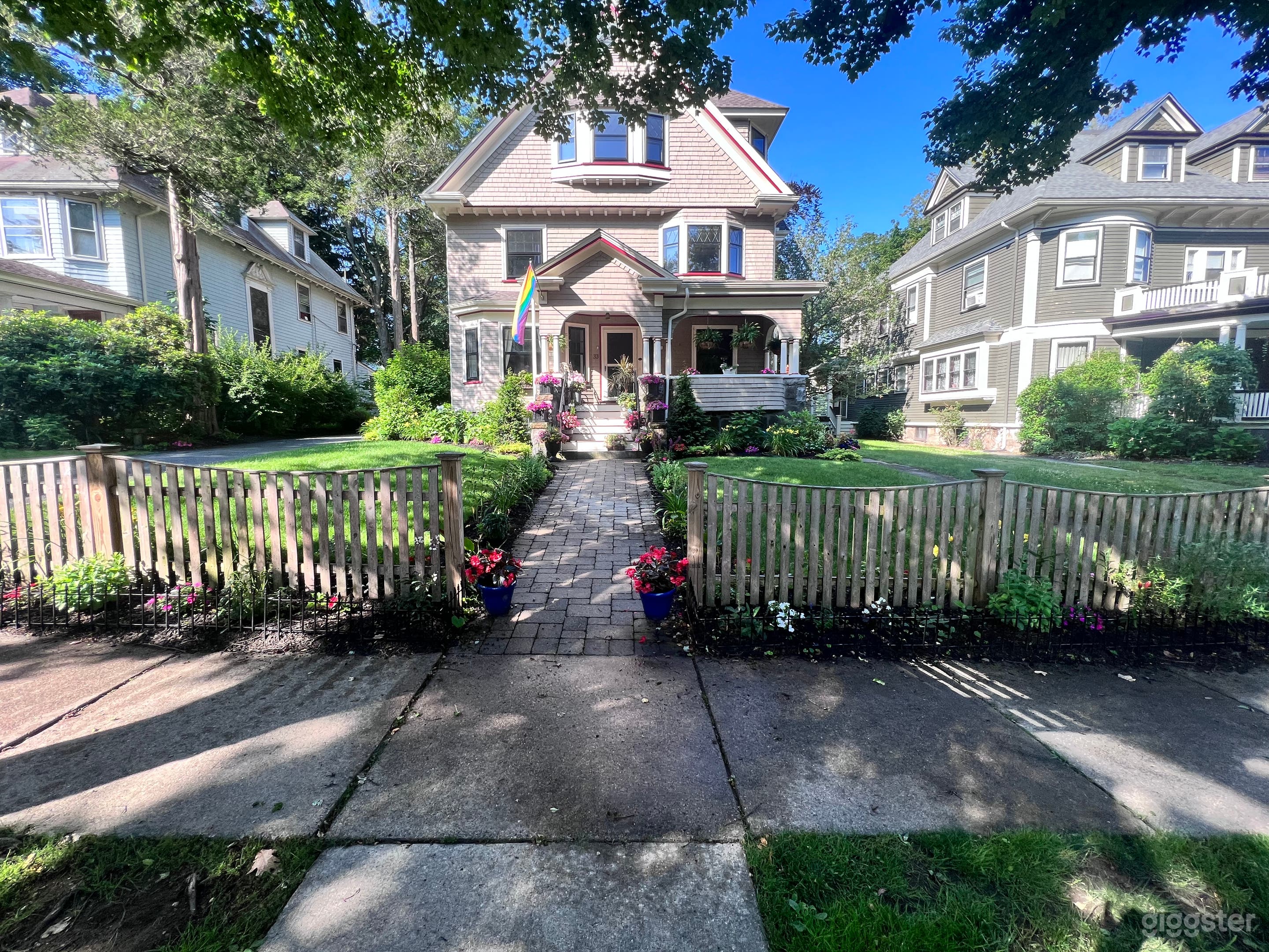 Boston Turn of the Century Victorian Photo 1
