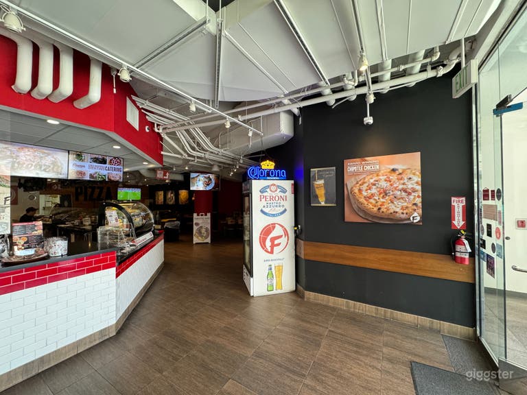  Italian restaurant pizzeria  